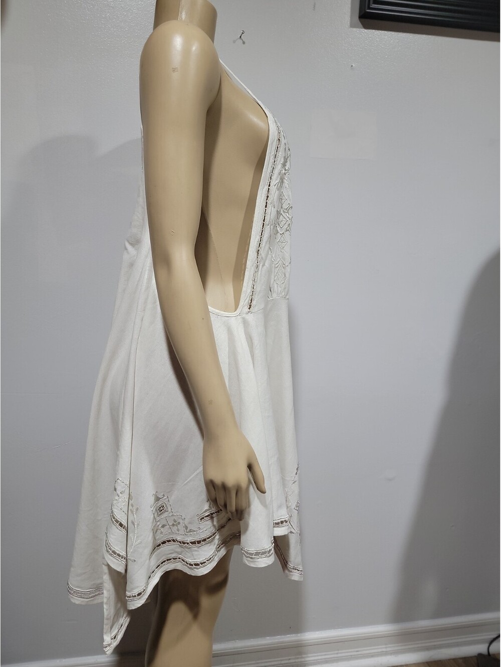 Free People Dreamers Cove 100% Linen Size M Women's Embroidered Dress #04 - Picture 7 of 14